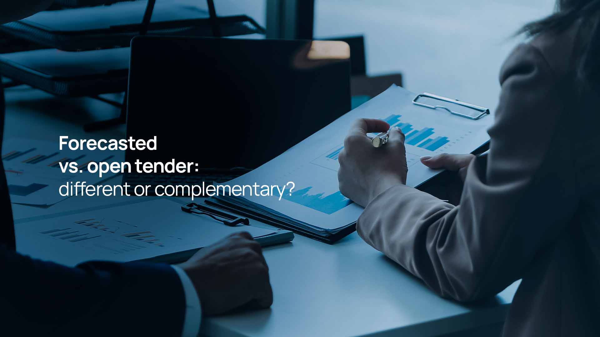 Forecasted vs. open tender: different or complementary?